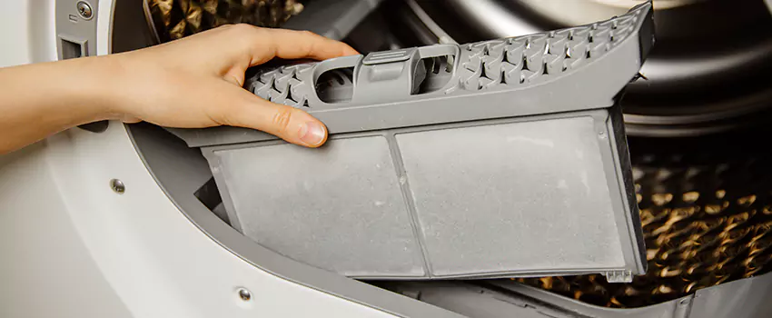 Signs Of A Clogged Dryer Lint Trap in Yukon, Oklahoma